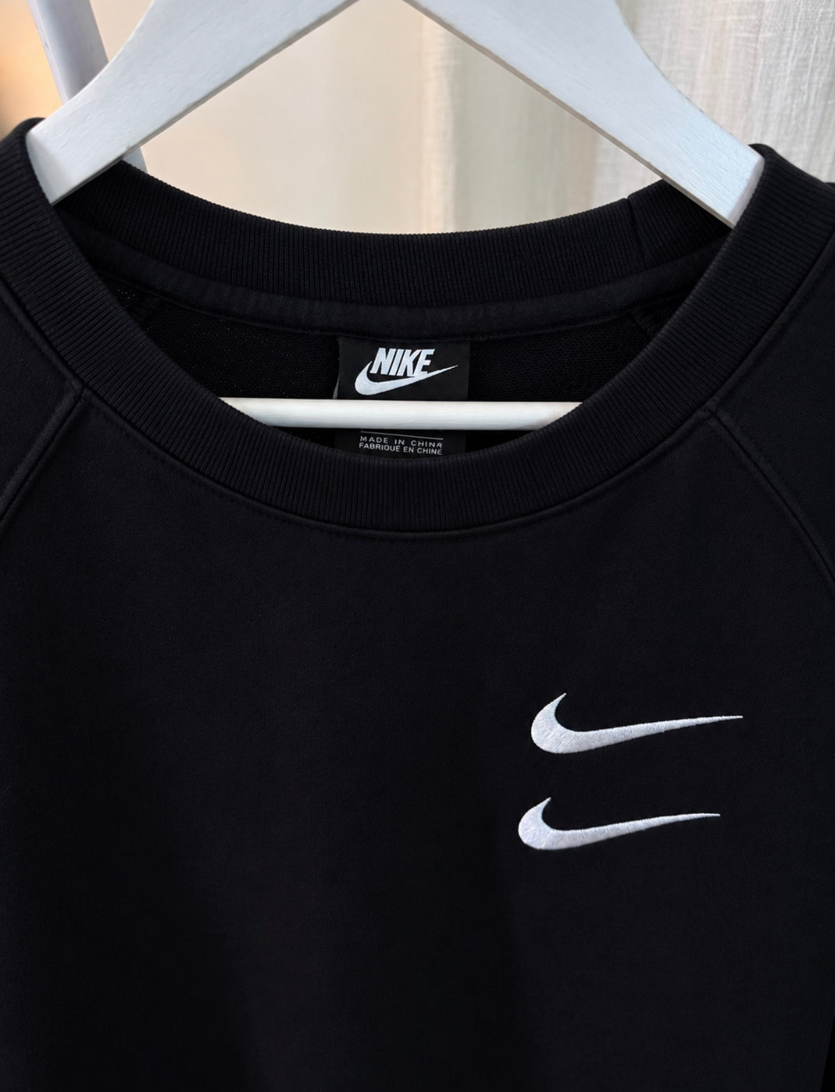 Nike international sweatshirt