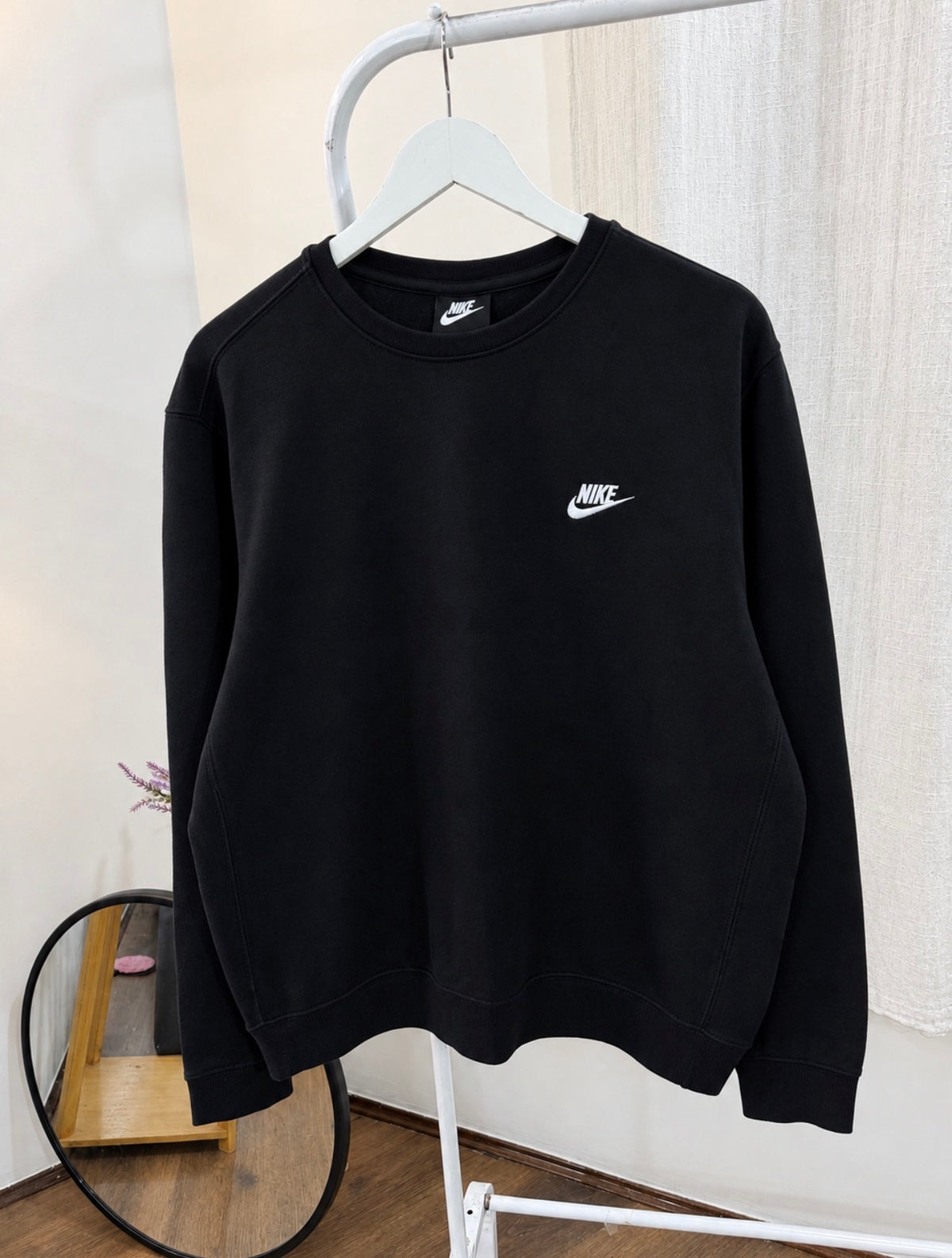 Nike black sweatshirt