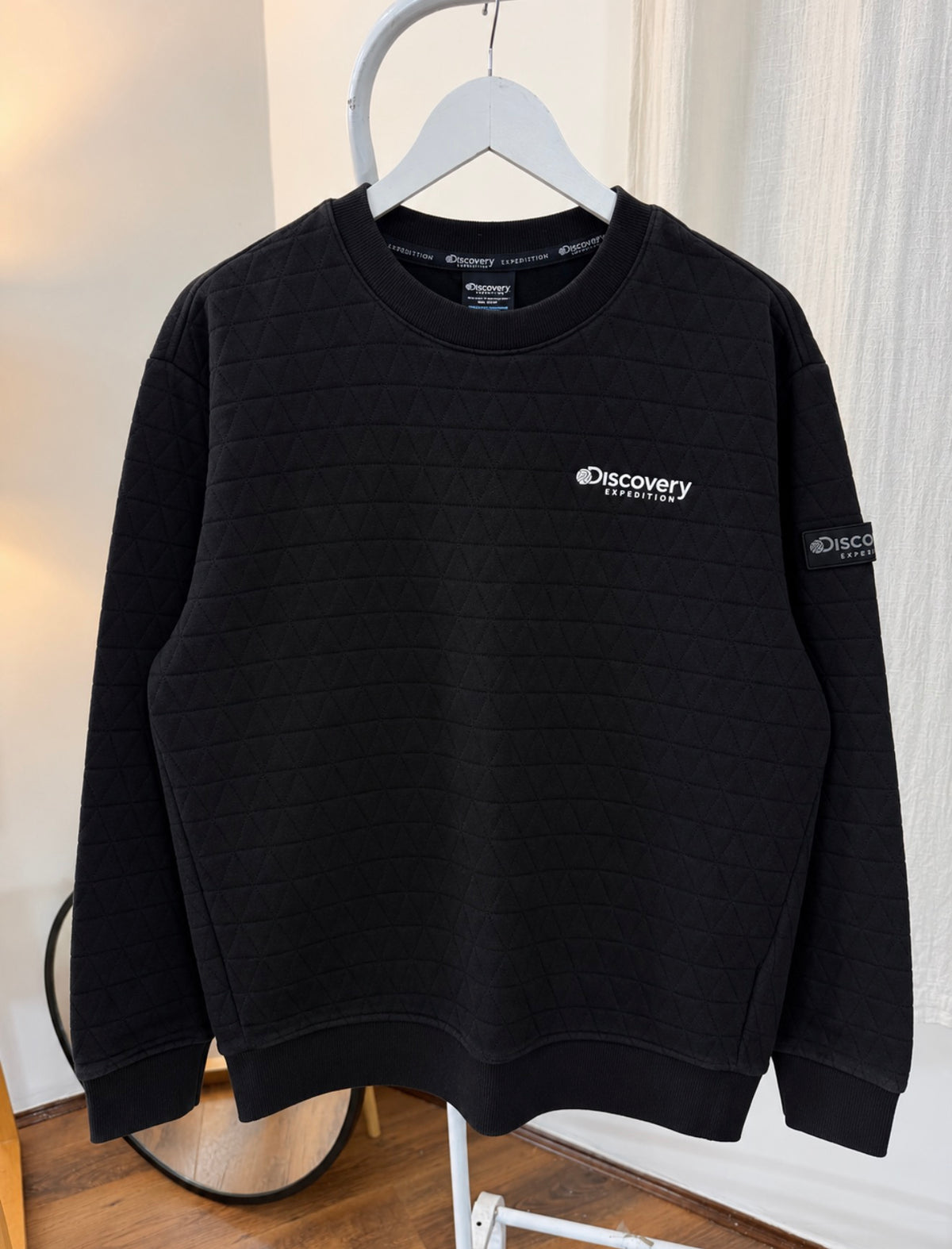 Discovery sweatshirt