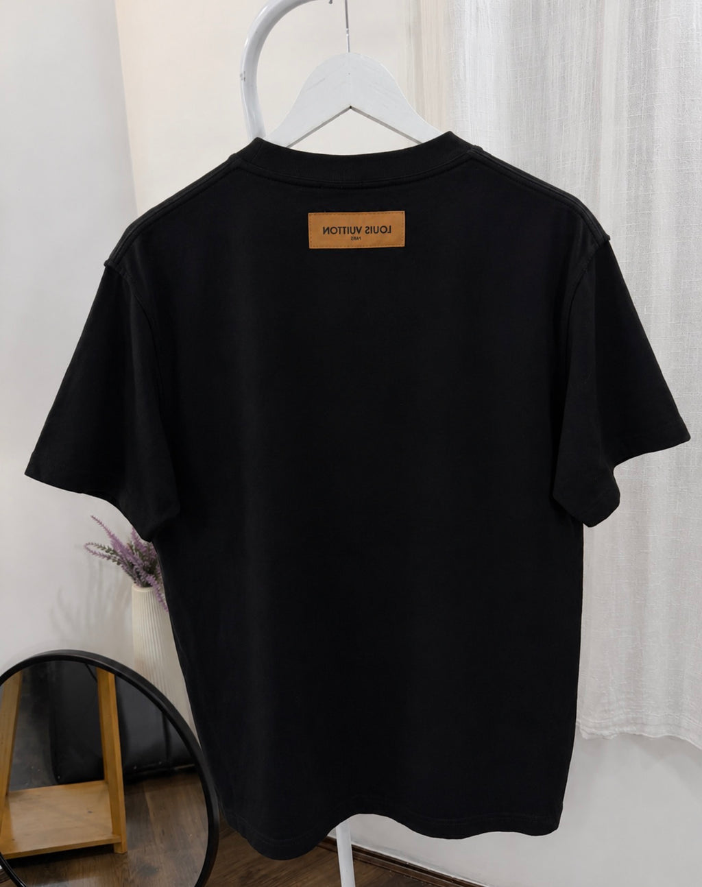 Louis vuitton black embroidered tee