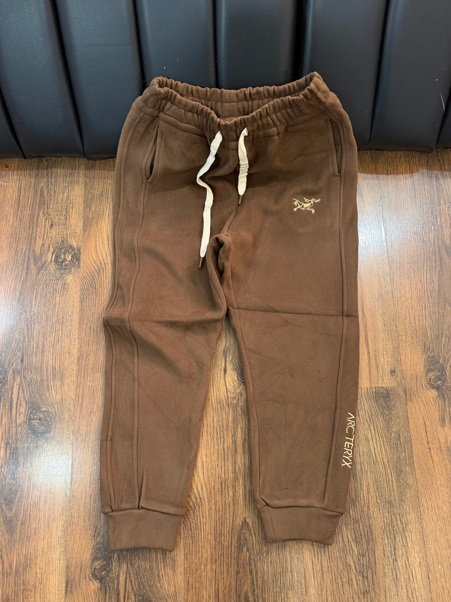 Arcteryx brown fleece sweatpant