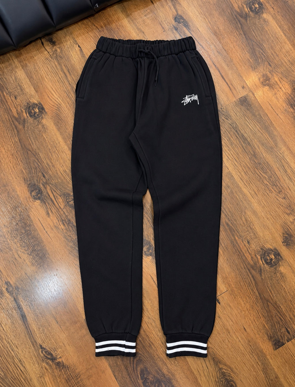 Stussy black sweatpant