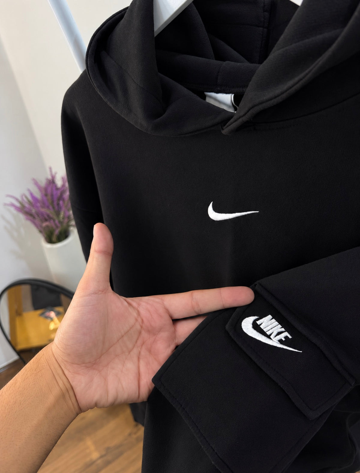 Mid swoosh nike hoodie