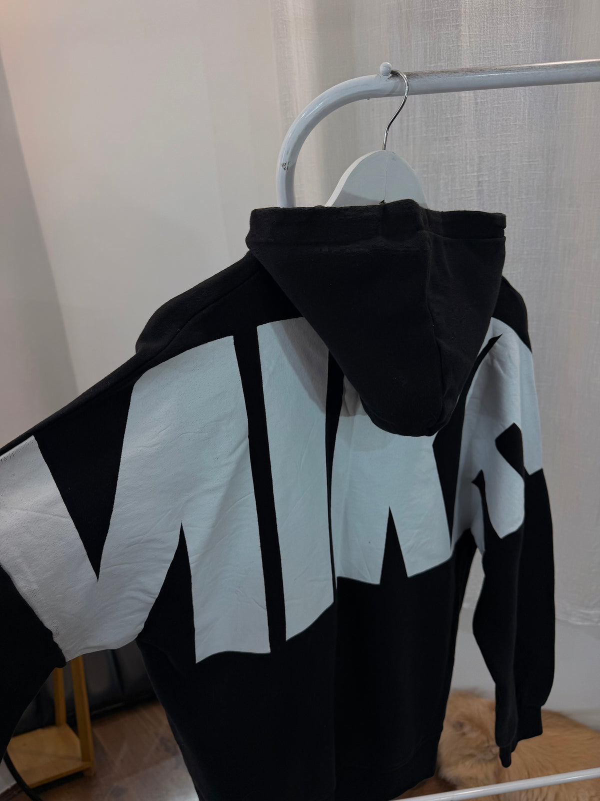 Nike big logo hoodie black