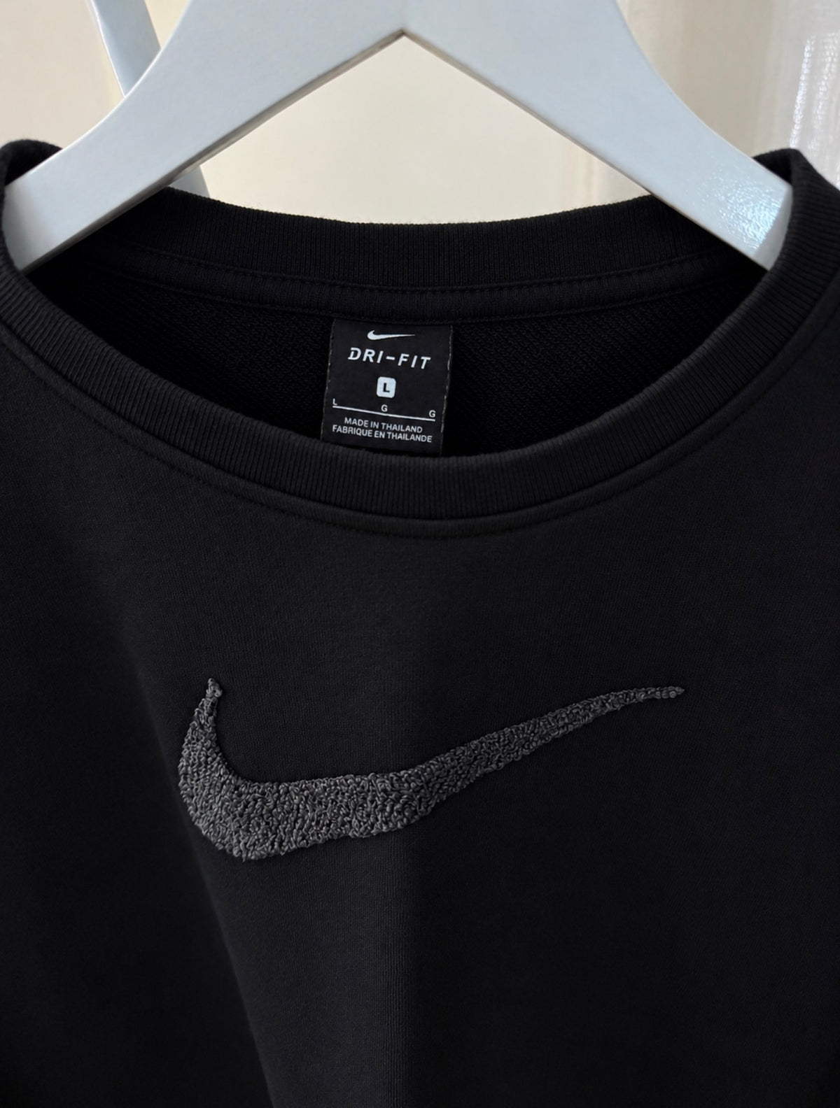 Nike cropped sweatshirt