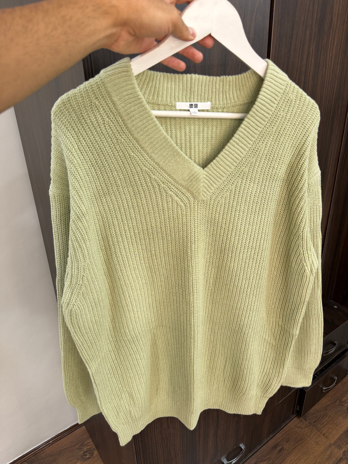 Uniqlo v-neck sweater