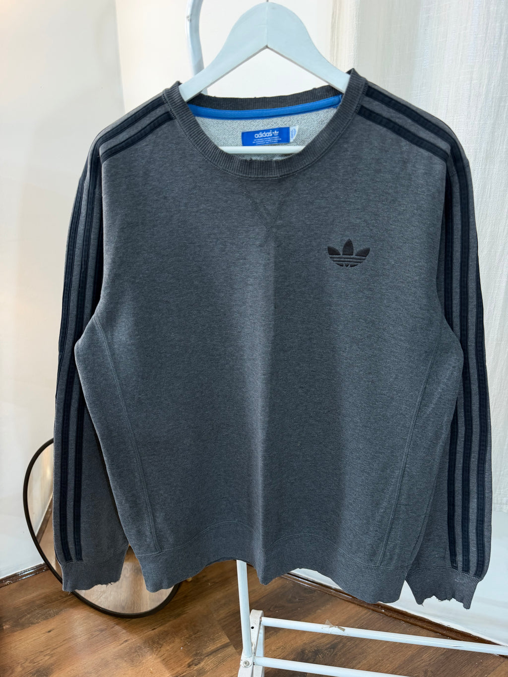 Vintage adidas grey sweatshirt