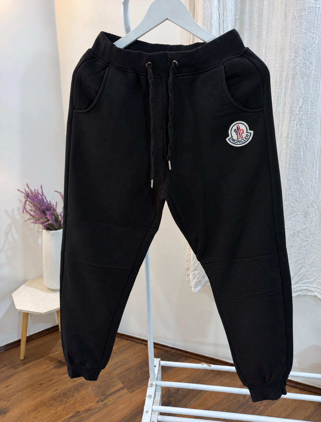Monc black sweatpant