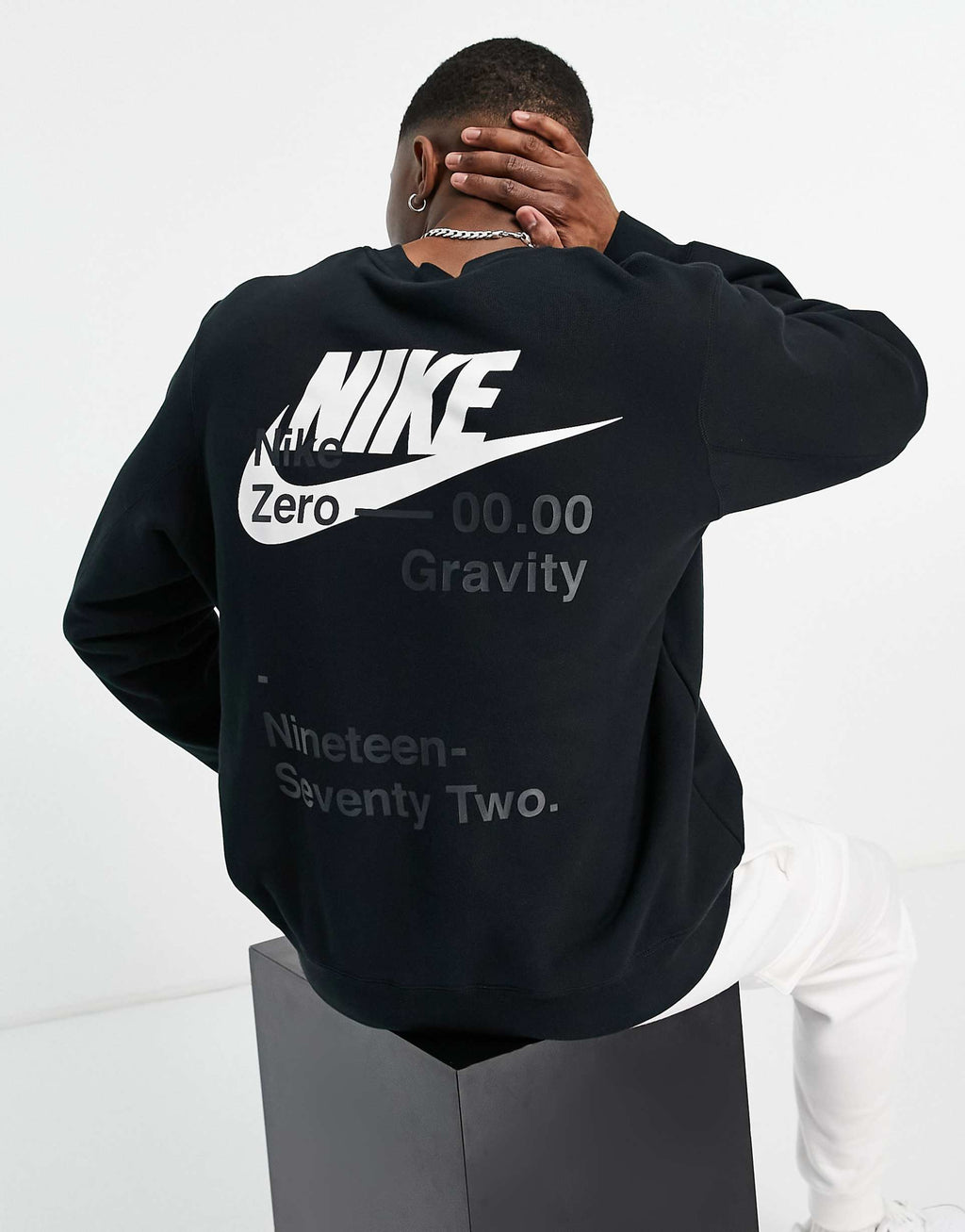 Nike sweatshirt