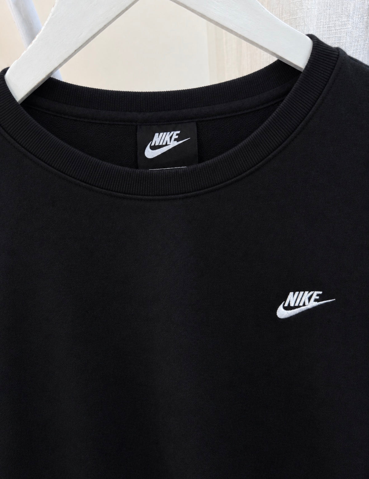 Nike black sweatshirt