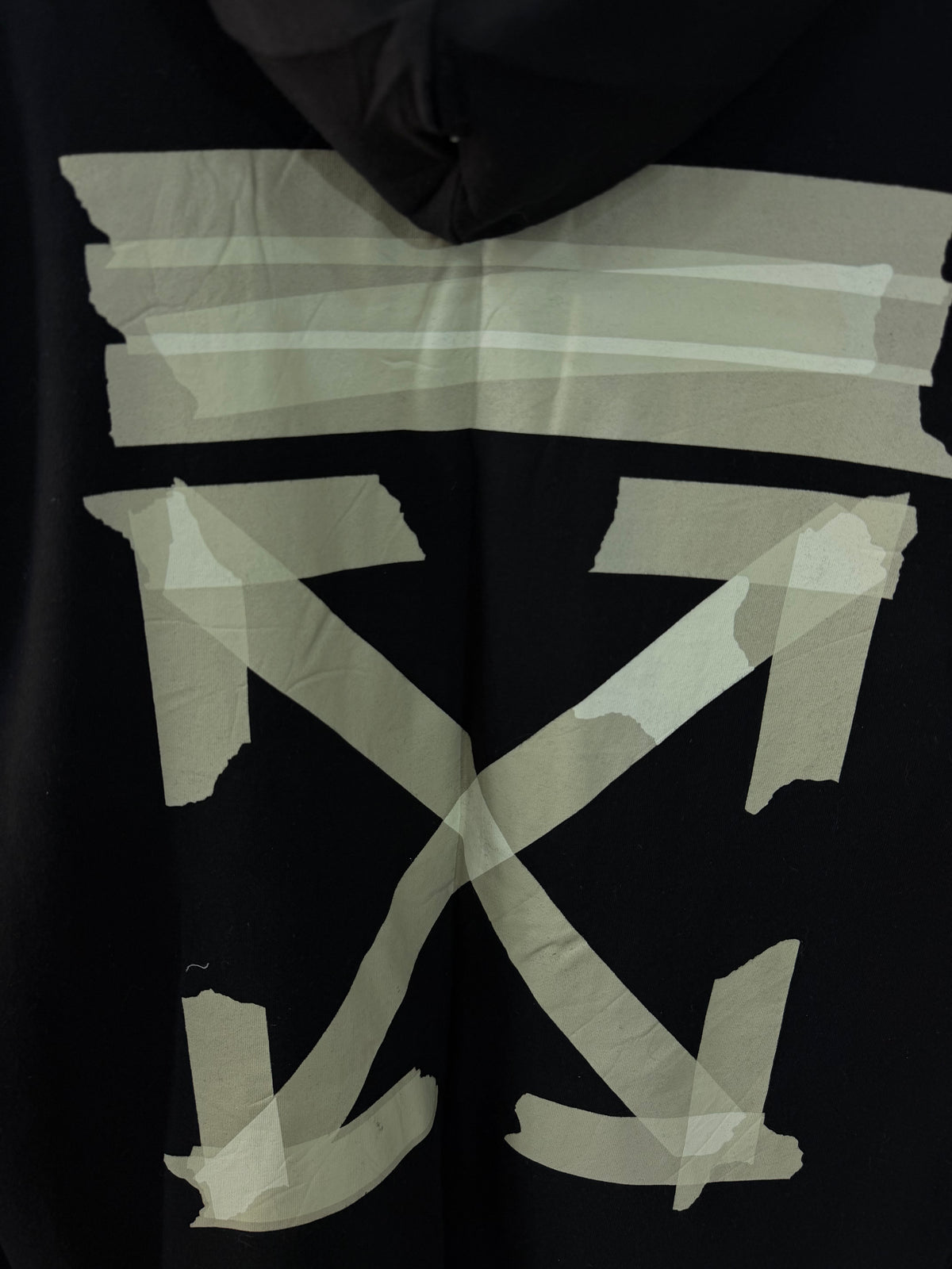 Off-whit* hoodie