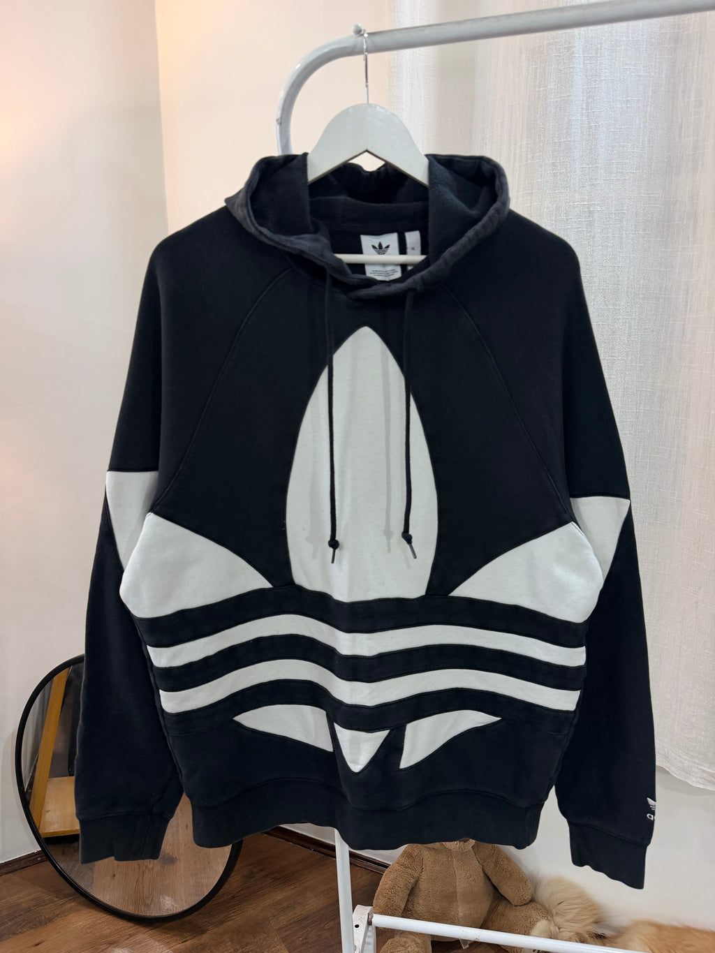 Vinatge orginals trefoil hoodie