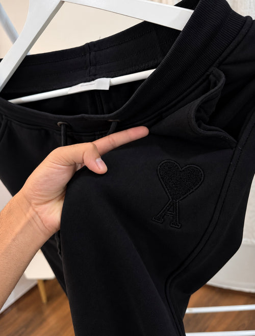 Ami black sweatpant