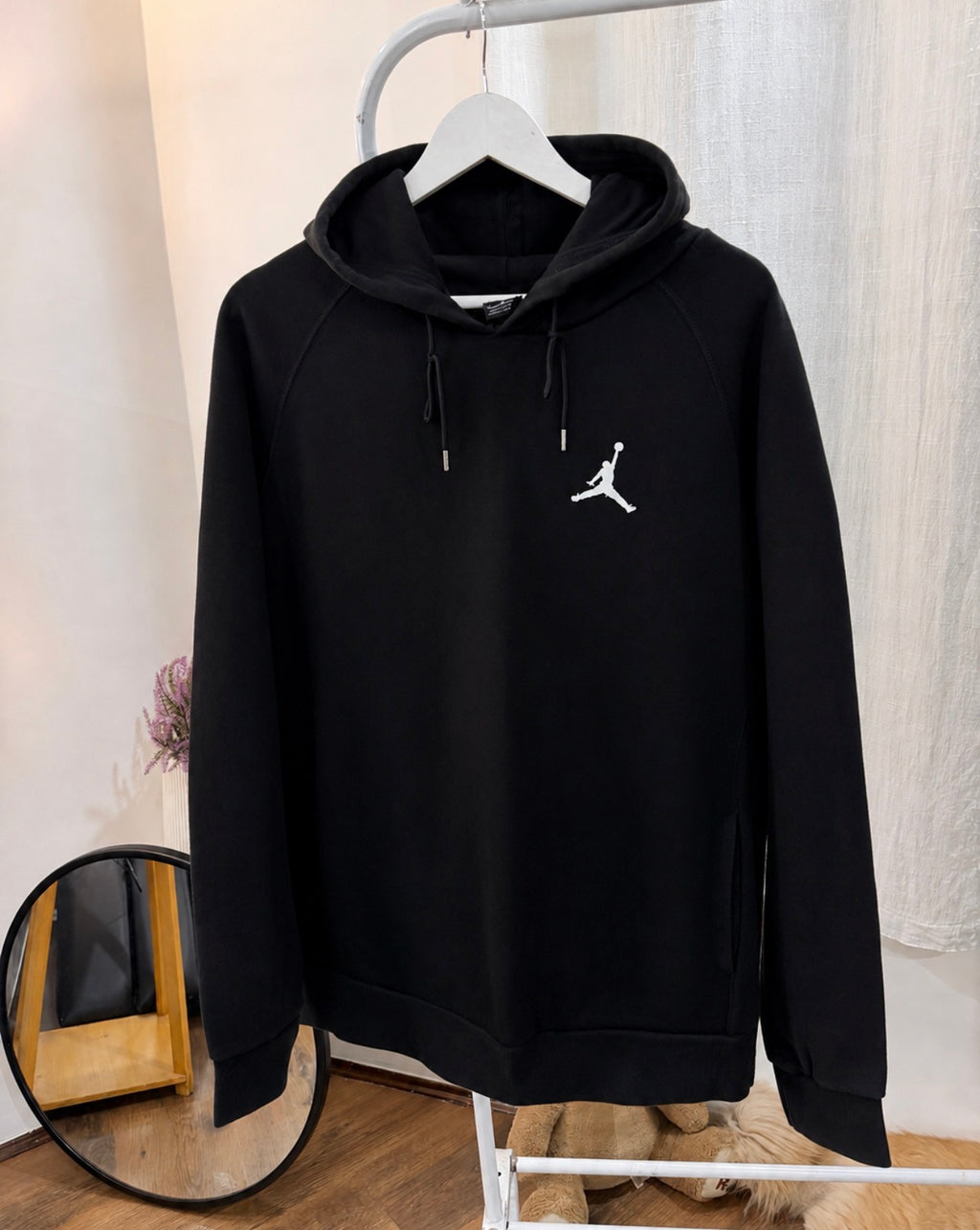 Jordan black thick holdie embroidered logo
