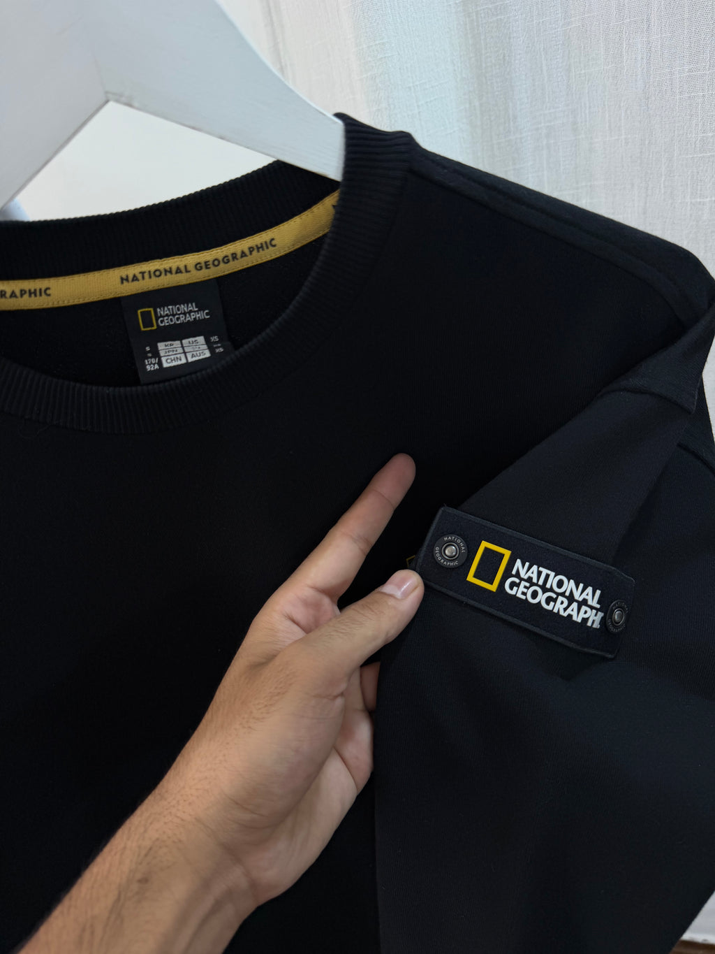 Nat geo embroidered sweatshirt