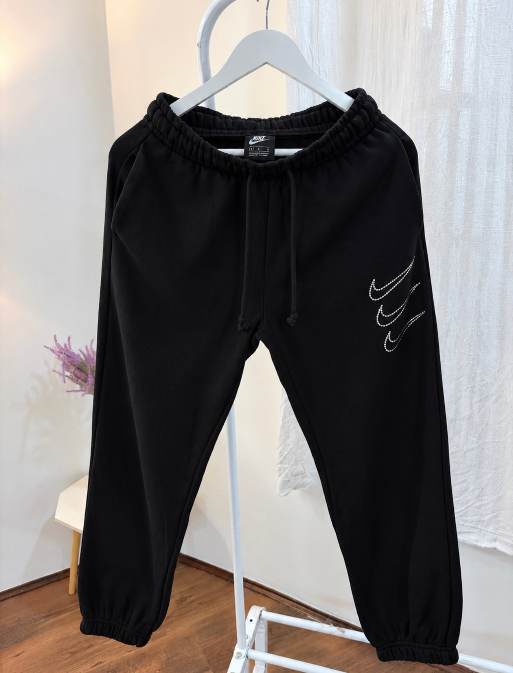 Nike black sweatpant