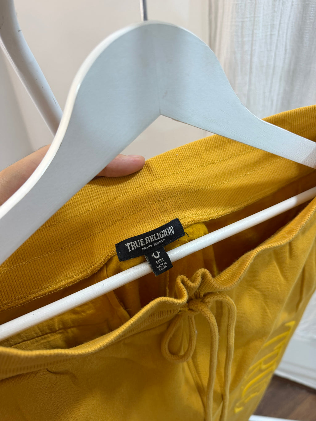 True religion yellow embroidered sweatpant