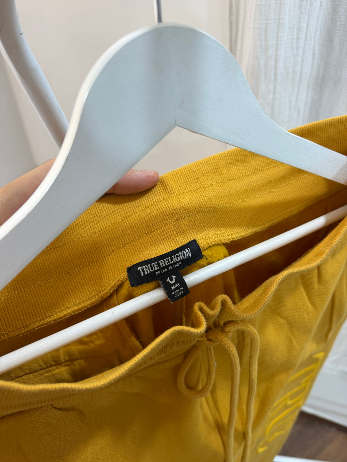 True religion yellow embroidered sweatpant