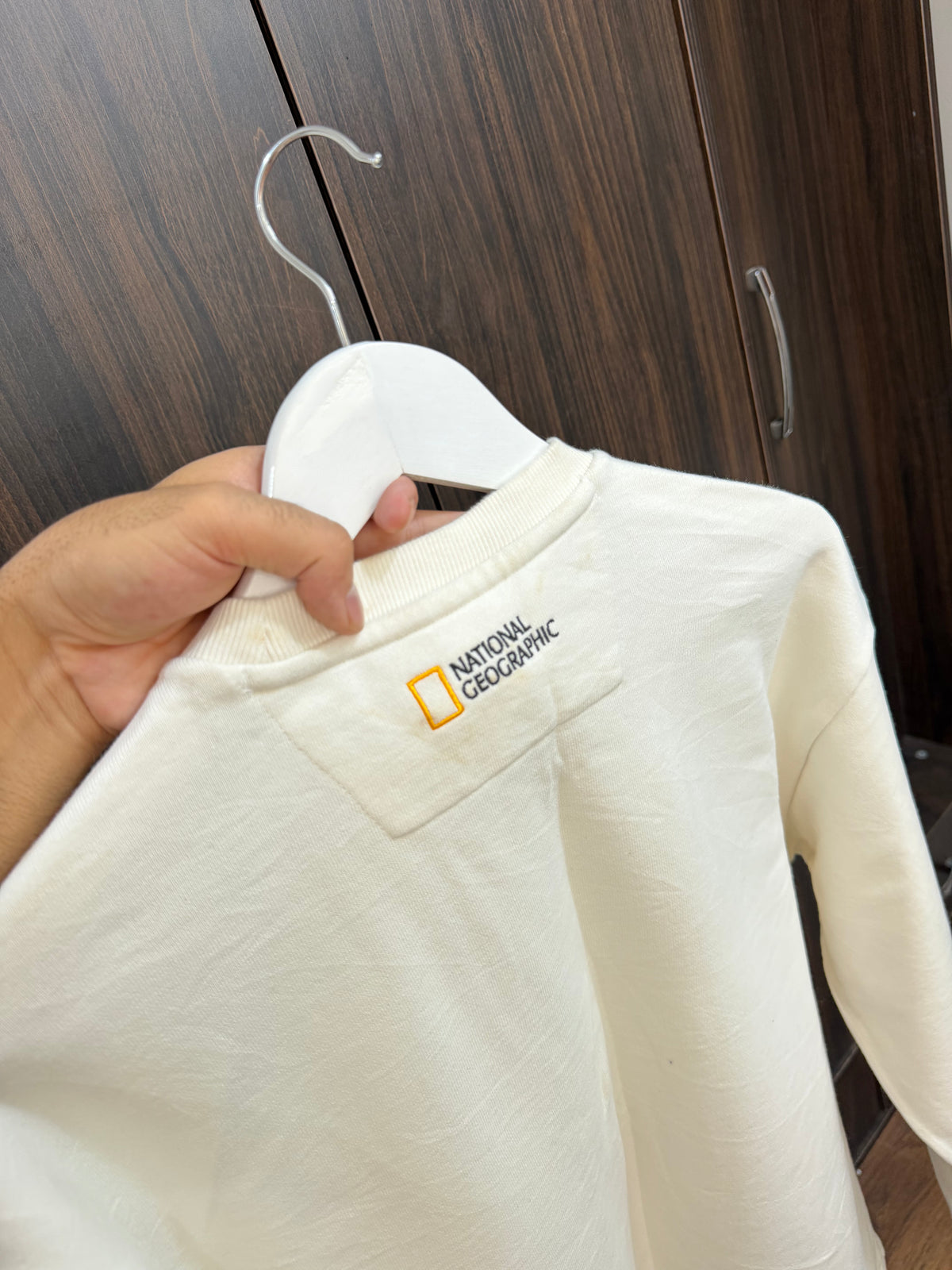 Nat geo embroidered logo sweatshirt