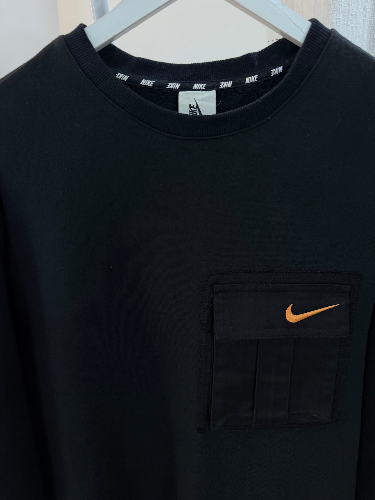 Nike cactus jack embroidered pocket sweatshirt